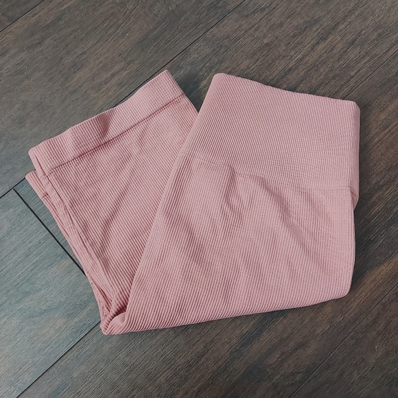 by Avocado Ribbed Seamless Legging SHORTS biker shorts - Picture 6 of 7